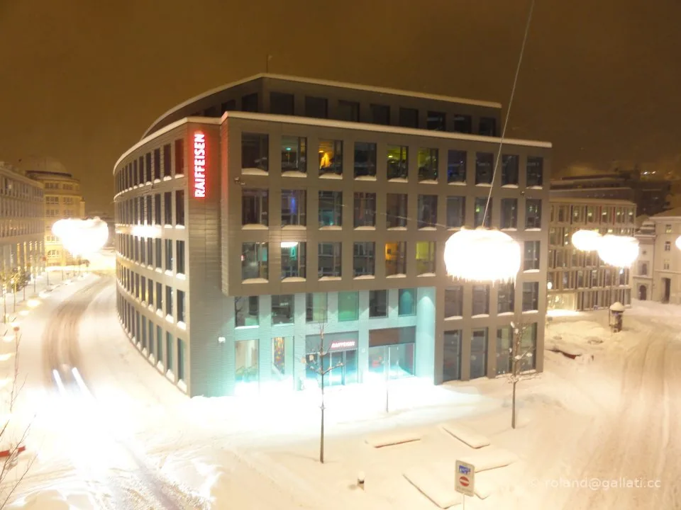 roter-Platz-2012.02.02-22-34-20.JPG