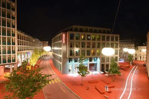 roter-Platz-2015.09.26-20-20-49.JPG